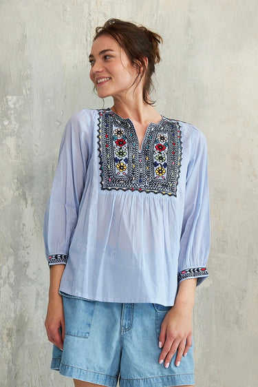 HAUT FEMME BRODERIE CIEL CIEL