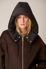 Veste MKT Studio Maury à capuche matelassée marron – vue 5